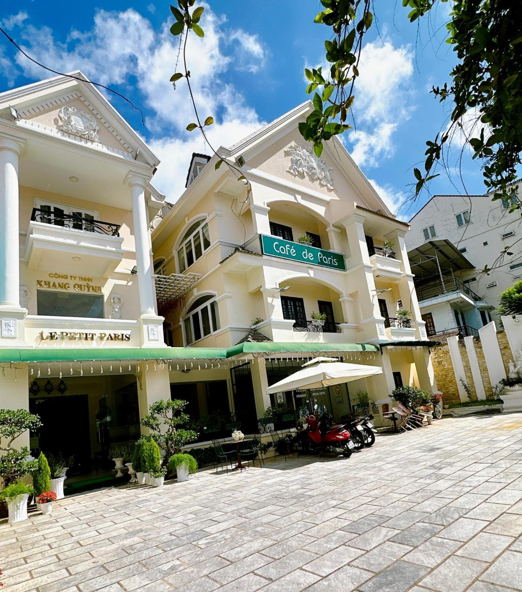 Le Petit Paris Dalat Hotel Exterior foto